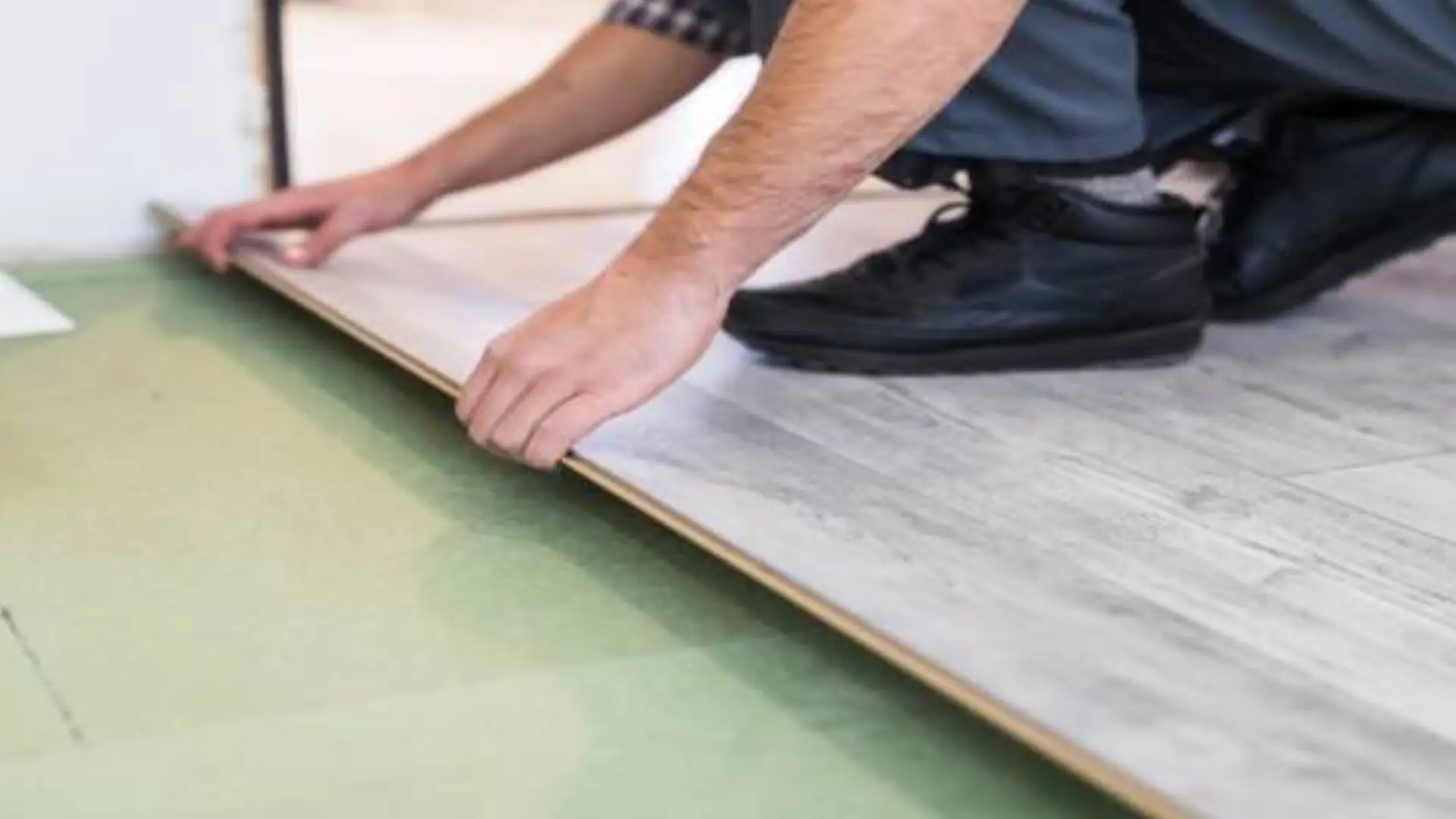 Types of Vinyl Flooring Planks: A Comprehensive Guide